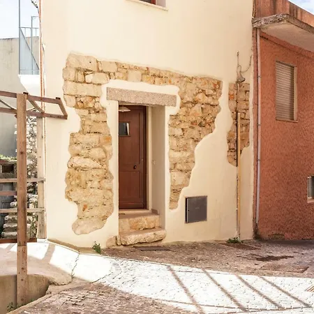 Domu Ala - Bynos Homes Baunei Exterior photo